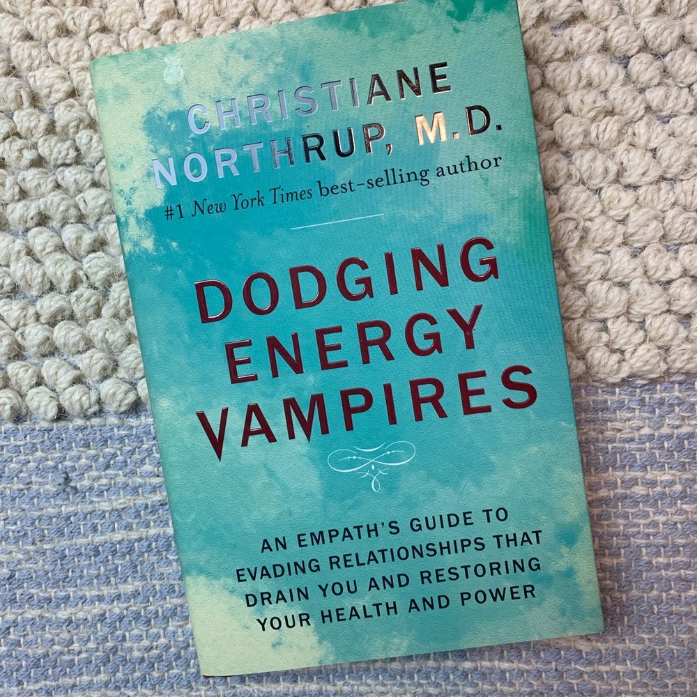 Dodging Energy Vampires Book : An Empath's Guide